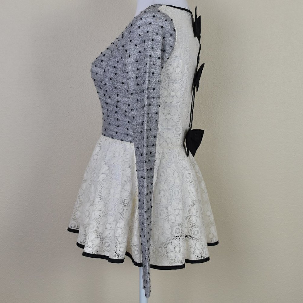Ryu Bow Back Peplum Lace Top S - Picture 4 of 7